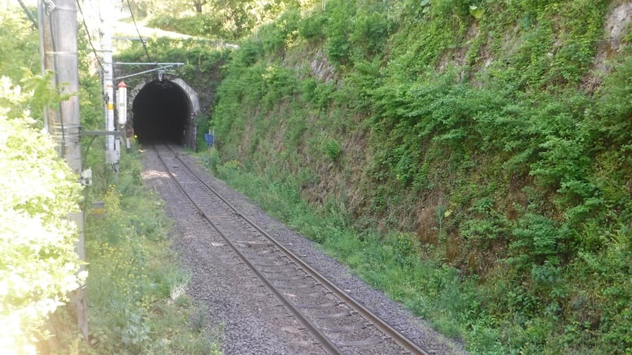 谷田峠トンネル
