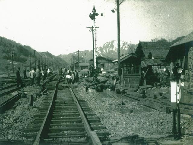 上石見駅の軌道延長工事