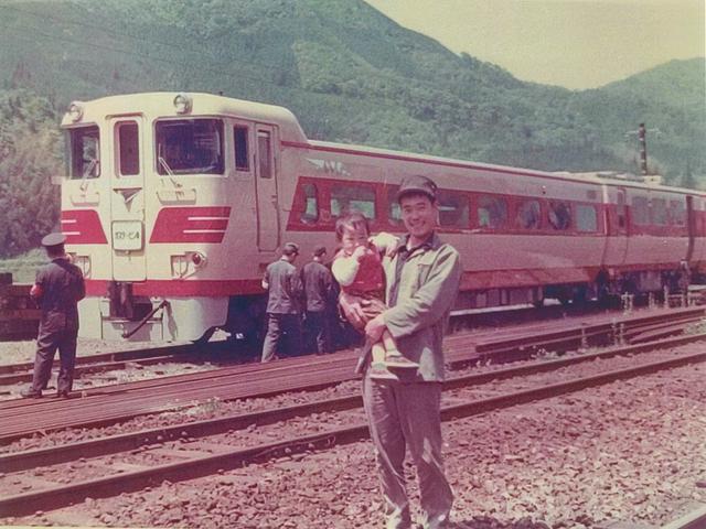 伝説の試作車。国鉄キハ391系。ガスタービン動力での３車体連接の振子式車両。1972年に試作された、航空機用ガスタービンエンジンを動力とする試験用気動車です。米GEとの技術提携によってIHIが開発した国産ガスタービンエンジン。